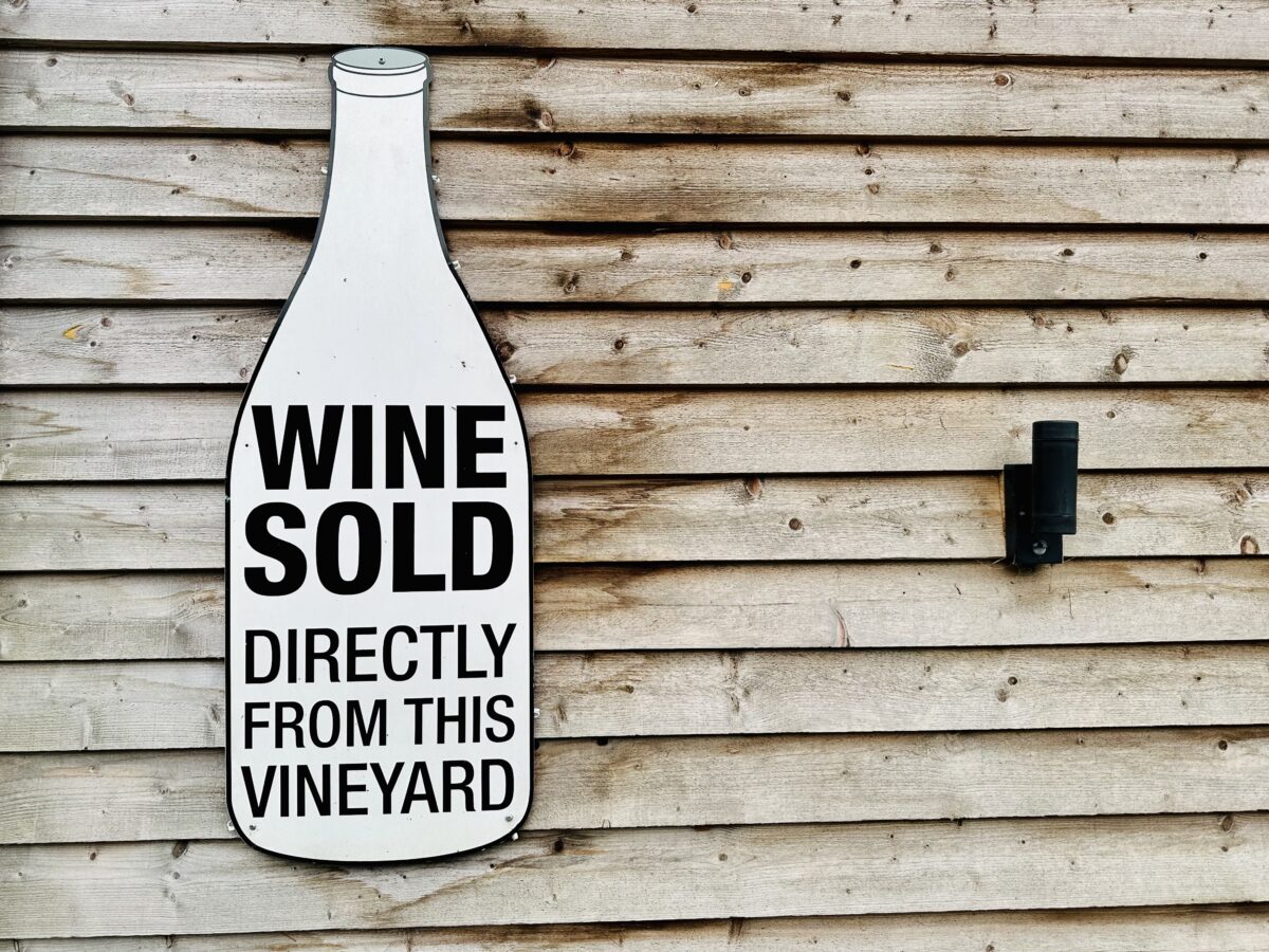 Wine sold directly sign image